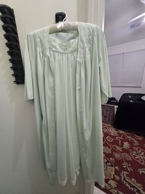 Vintage Mint Green Shadowline